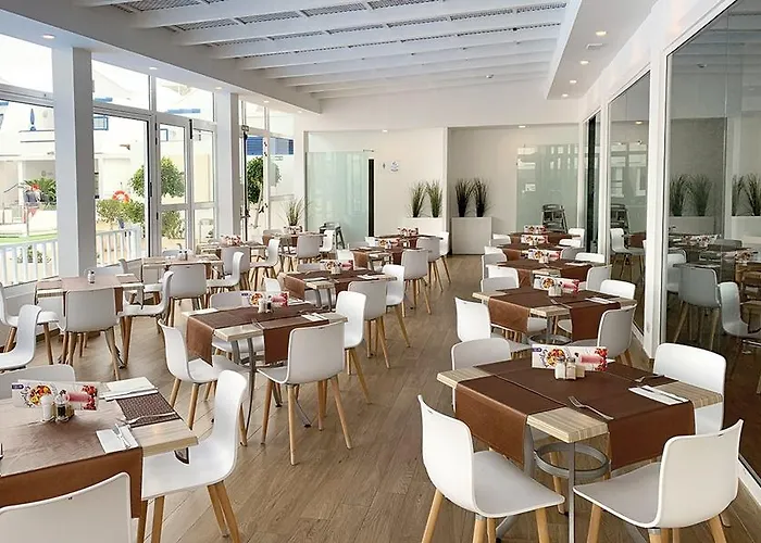 Grupotel Cinco Plazas * Puerto del Carmen (Lanzarote)